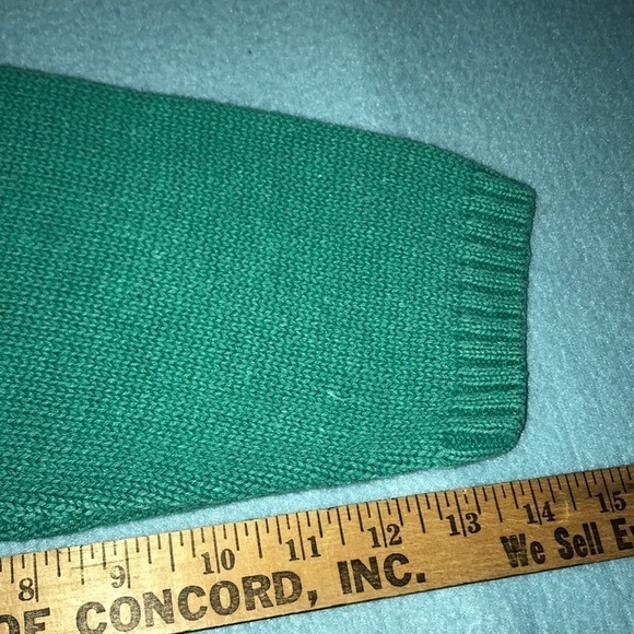 𝅺SHENANIGANS V neck knit sweater embroidered flower bouquet on pocket size S - Picture 9 of 9